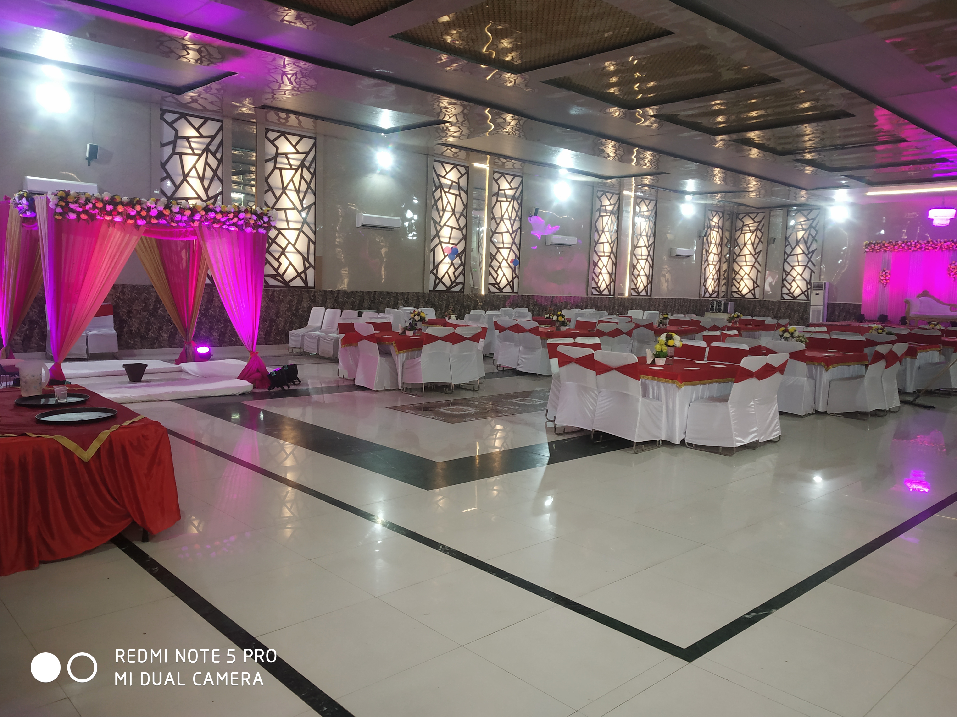 Casa Meera Hotel