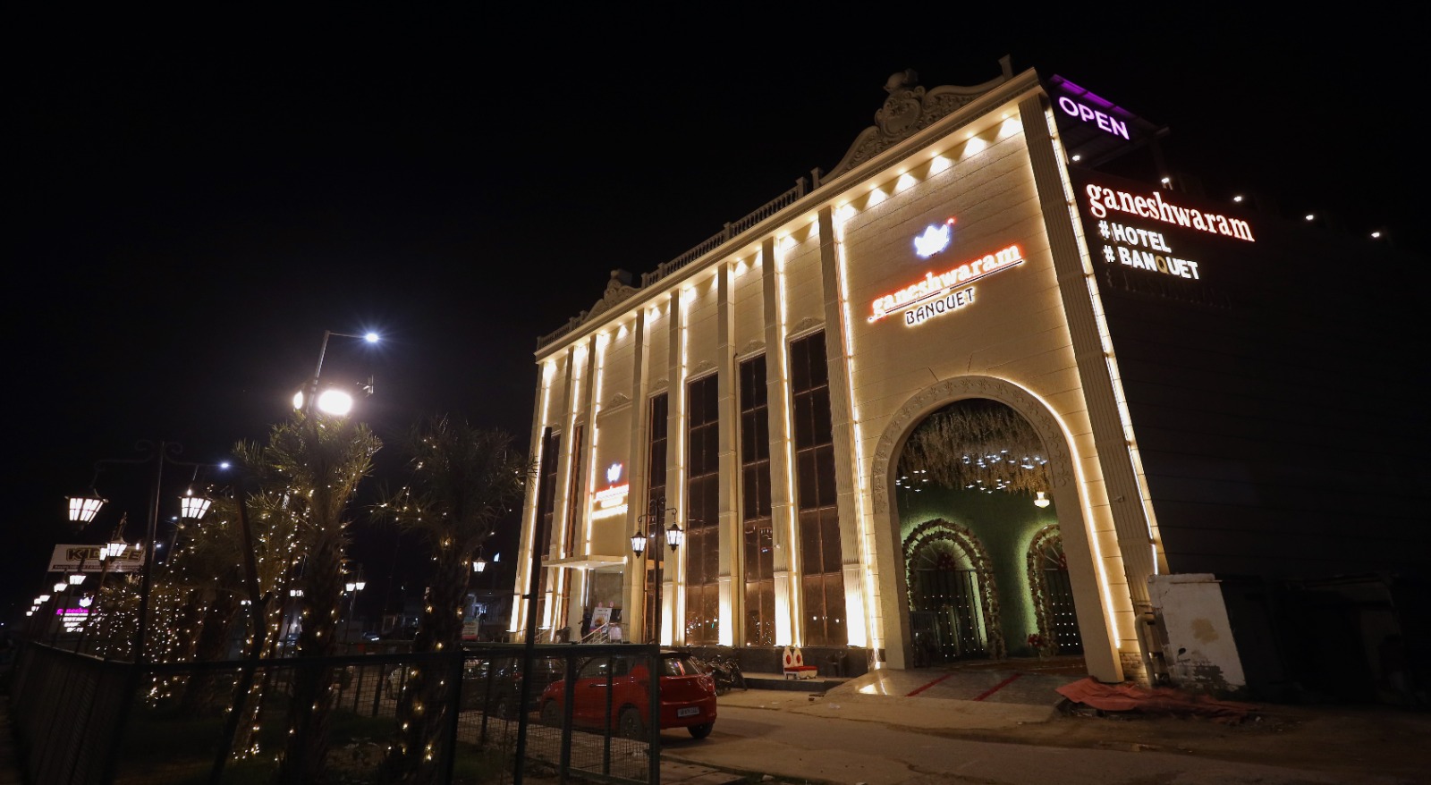 Ganeshwaram Hotel Restaurant & Banquet