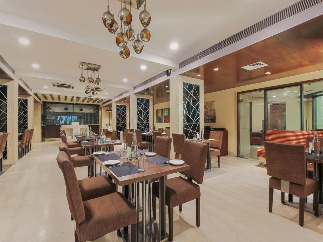 Golf View in Sector 37, Noida | Banquet Hall - VenueMonk