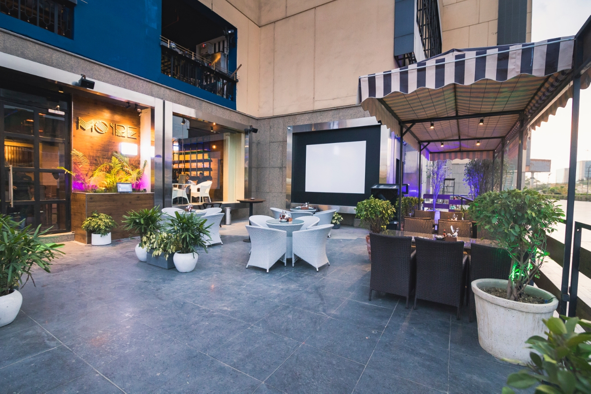 Moire Lounge And Bar in Sector 38, Noida Moire Lounge And Bar in Sector 38, Noida