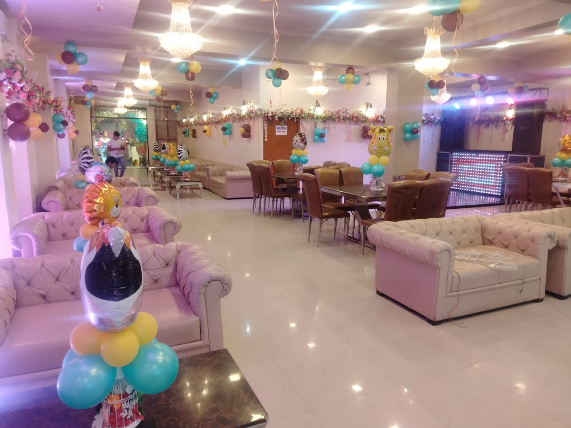 Saffron Banquet And Best Party Hall In Noida By City Stay