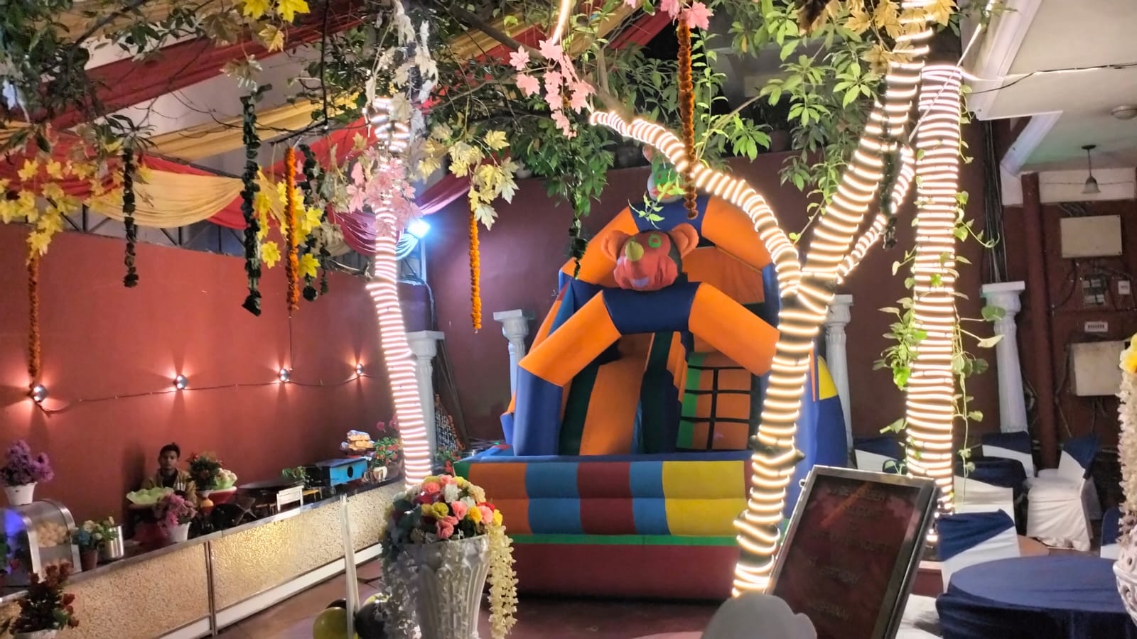 Saffron Banquet And Best Party Hall In Noida By City Stay