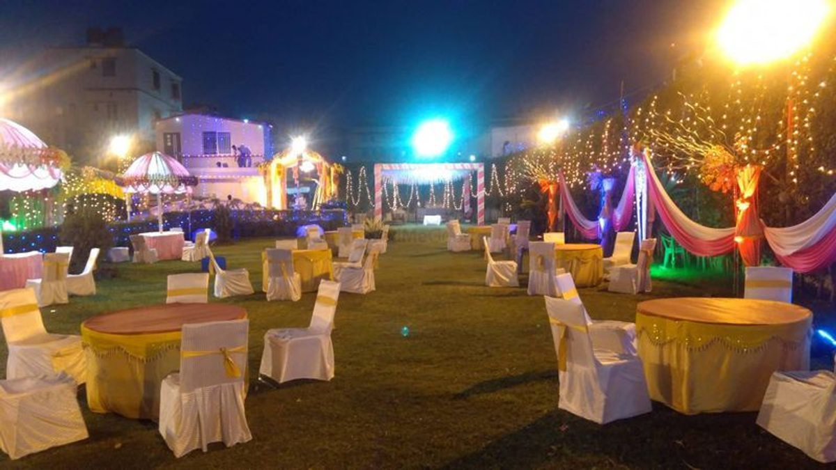 City Lounge in Keshri Nagar, Patna City Lounge in Keshri Nagar, Patna