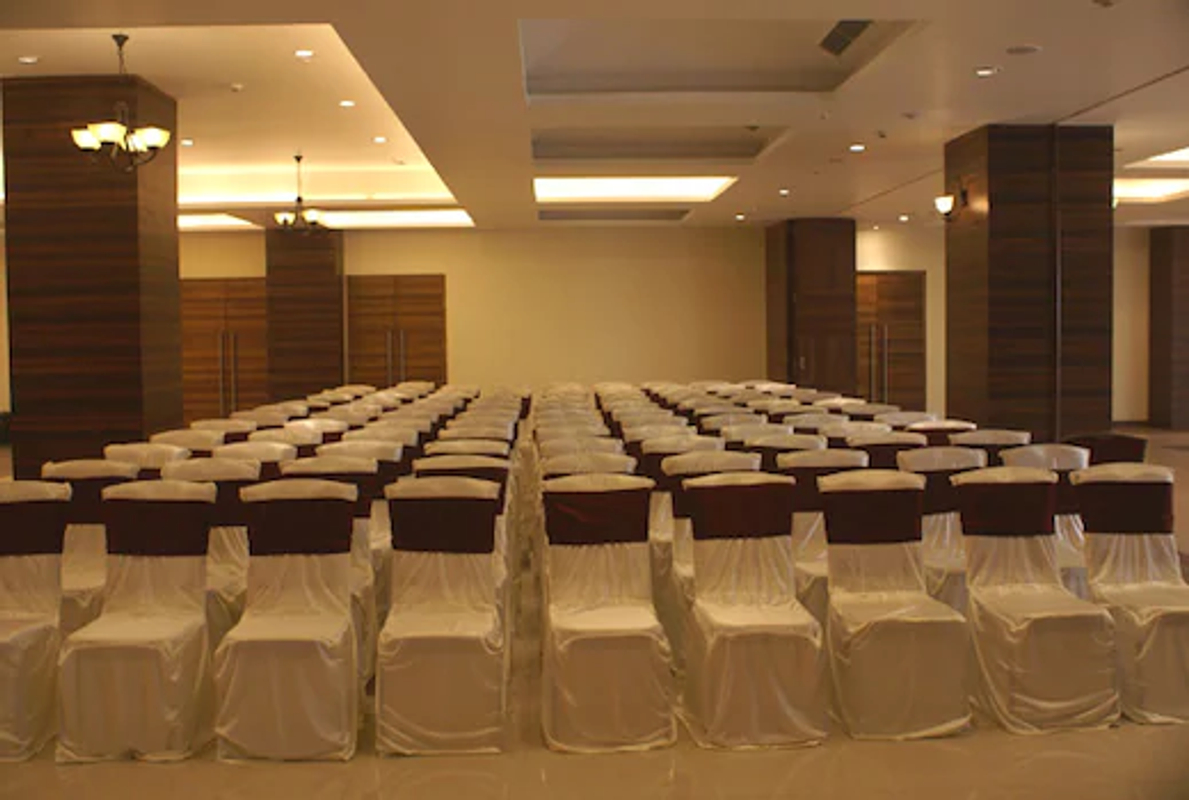 Vijaya Tej Clarks Inn in Patliputra, Patna Vijaya Tej Clarks Inn in Patliputra, Patna