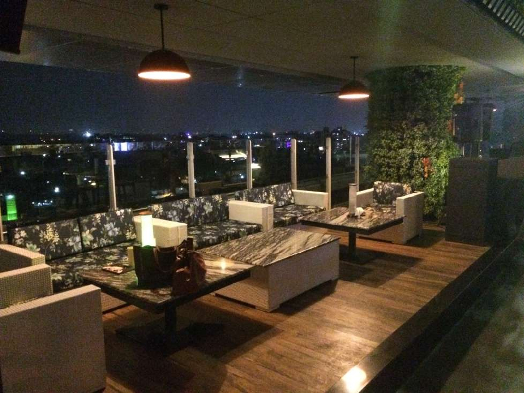 Penthouze Nightlife in Koregaon Park, Pune Bar and Pub VenueMonk