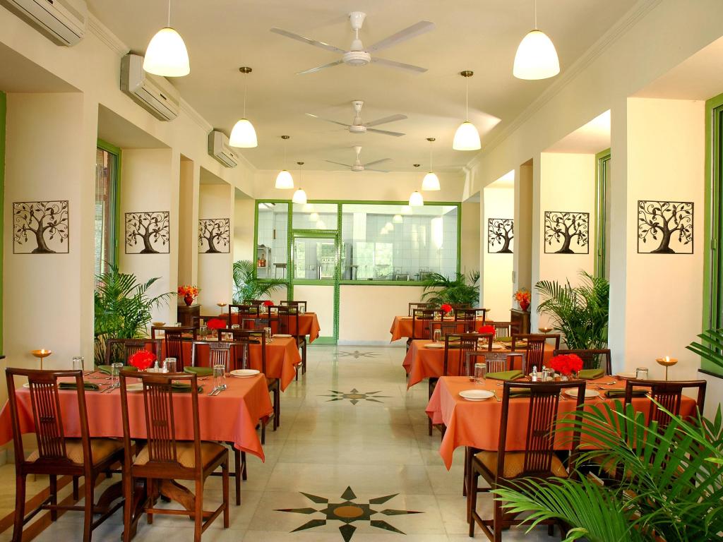 Maharani Bagh Orchard Retreat