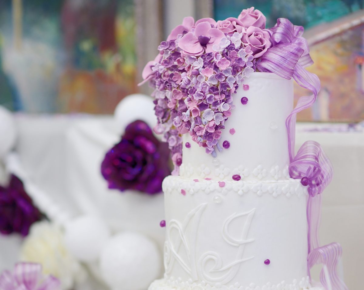 Amusing Wedding Cake Toppers