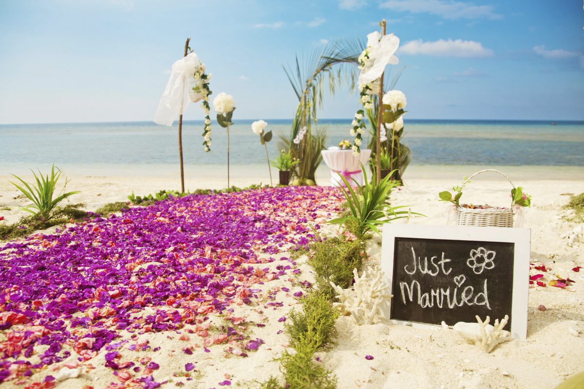 Planning a Destination Wedding, the Do’s and Don’ts!