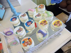Cartoon Theme Birthday Party Mini Cakes