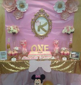 Royal Minnie Mouse Theme Birthday Party Decoration 2