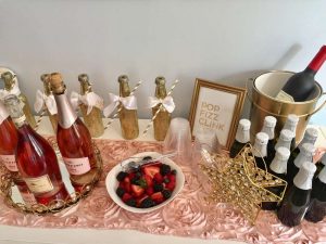 Pretty Posh Gold Theme Cocktail Party Food 7