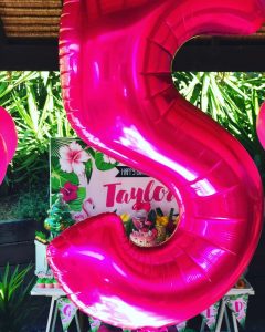 Tropical Theme Birthday Party Decoration 3