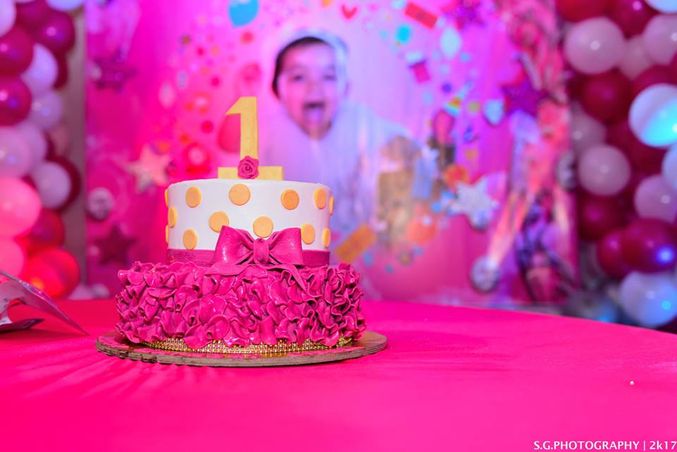 Celebrating your kid’s first birthday? Here’s how you can choose the right Birthday Cake