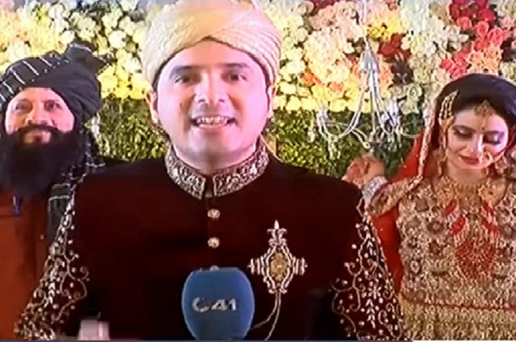 #Trending : This Reporter Took Work-From-Home Way Too Seriously! Watch Him Report His Own Wedding