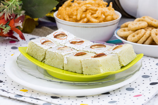 25+ Diwali Sweets for a Happy Diwali 2021