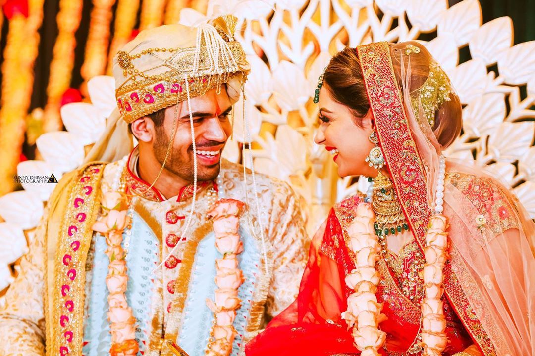 From Her Bridal Lehenga to her Unique Mehendi; this bride looked mesmerizing in her destination wedding.