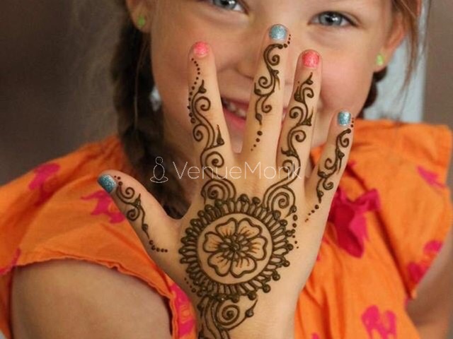 31 Mehndi Designs For Kids That Are Simple Yet Attractive