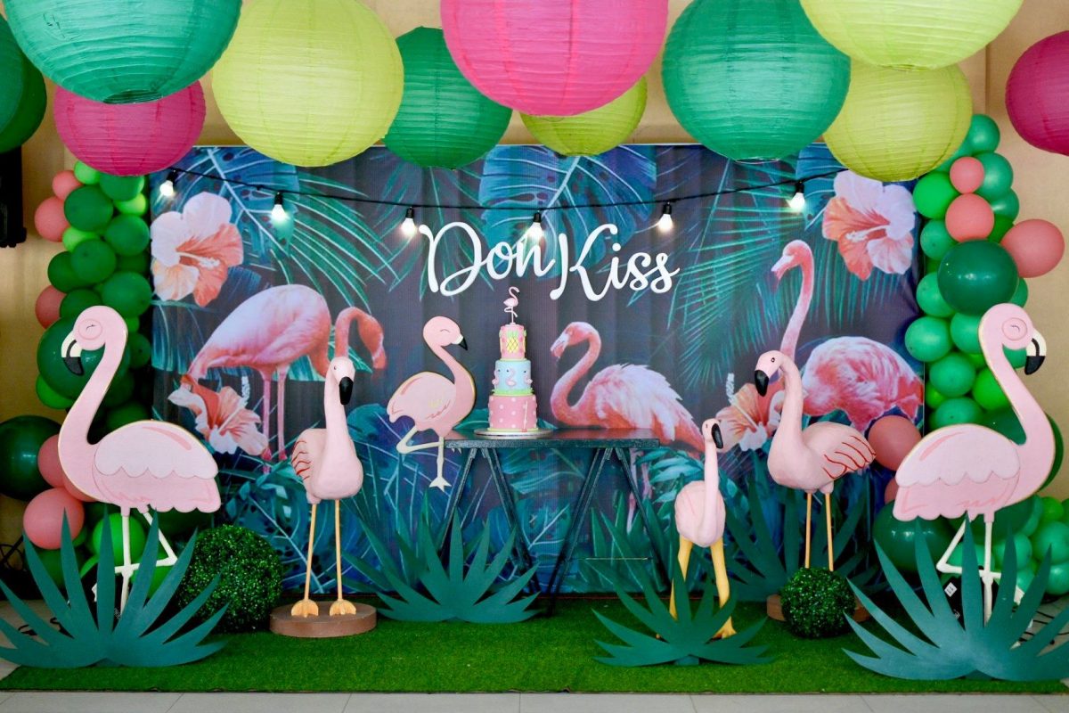 20+ Chic and Latest Flamingo Decor Ideas for Theme Weddings