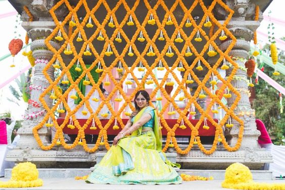 20+ Simple Wedding Flower Decoration Ideas for Indian Wedding