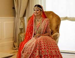 Different Ways to Take Dupattas for Bride