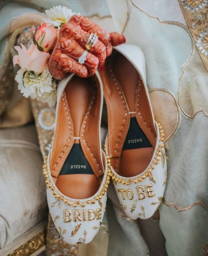 Bridal Lehenga with Sneakers - Lehenga with shoes - Bridal shoes Ideas -  YouTube